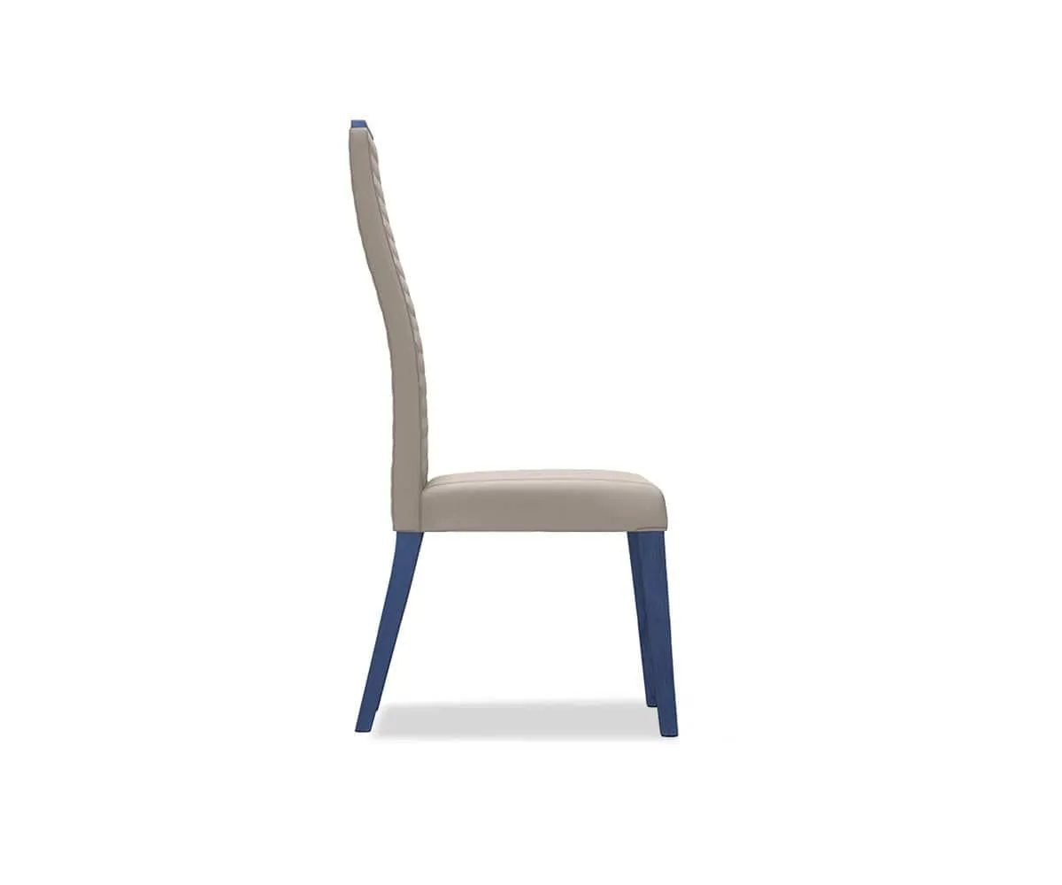 Sure, here is an optimized title for the product: Elegant Azzuro Leather Dining Chair in Blue