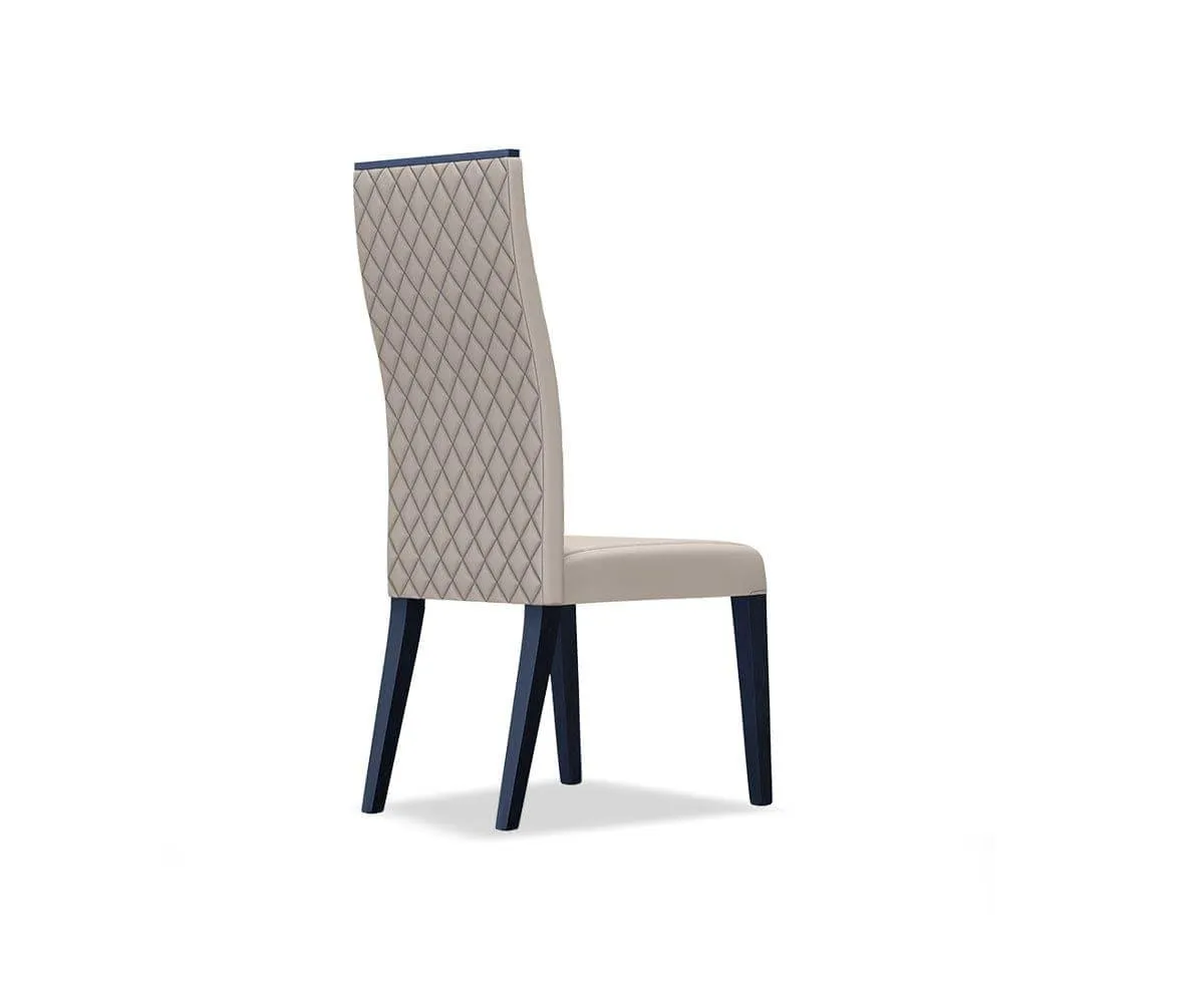 Sure, here is an optimized title for the product: Elegant Azzuro Leather Dining Chair in Blue