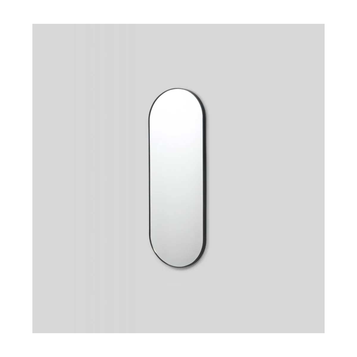 Bjorn Oval Mirror (Black)