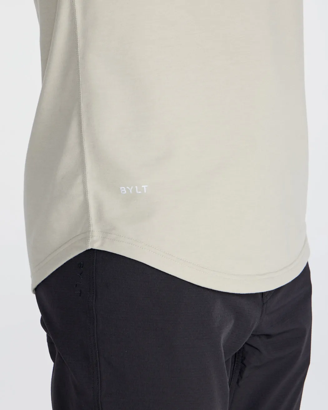 Drop-Cut Polo: BYLT Signature <!-- Size L -->