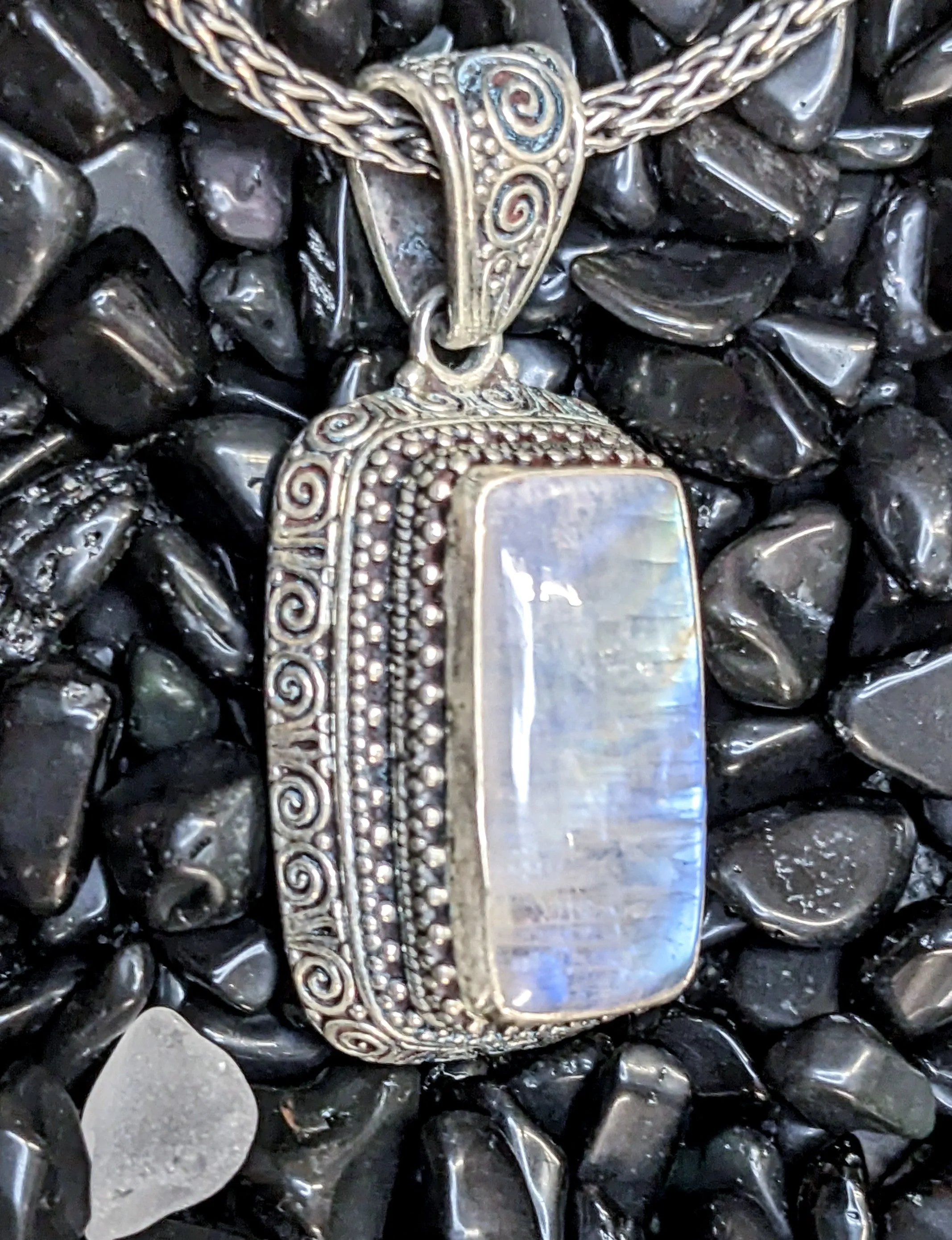 Elegant Statement Moonstone Pendant