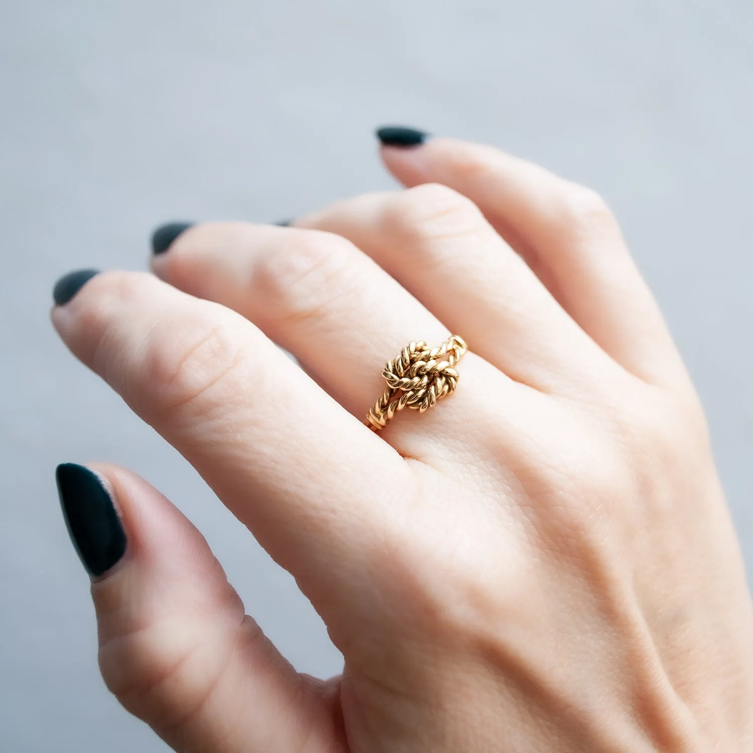 Entwined Knot Ring