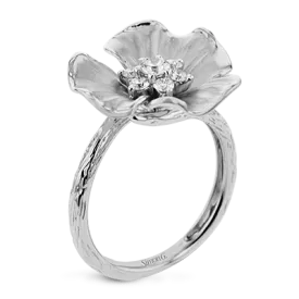 Flower Fashion Ring In 18k Gold With Diamonds