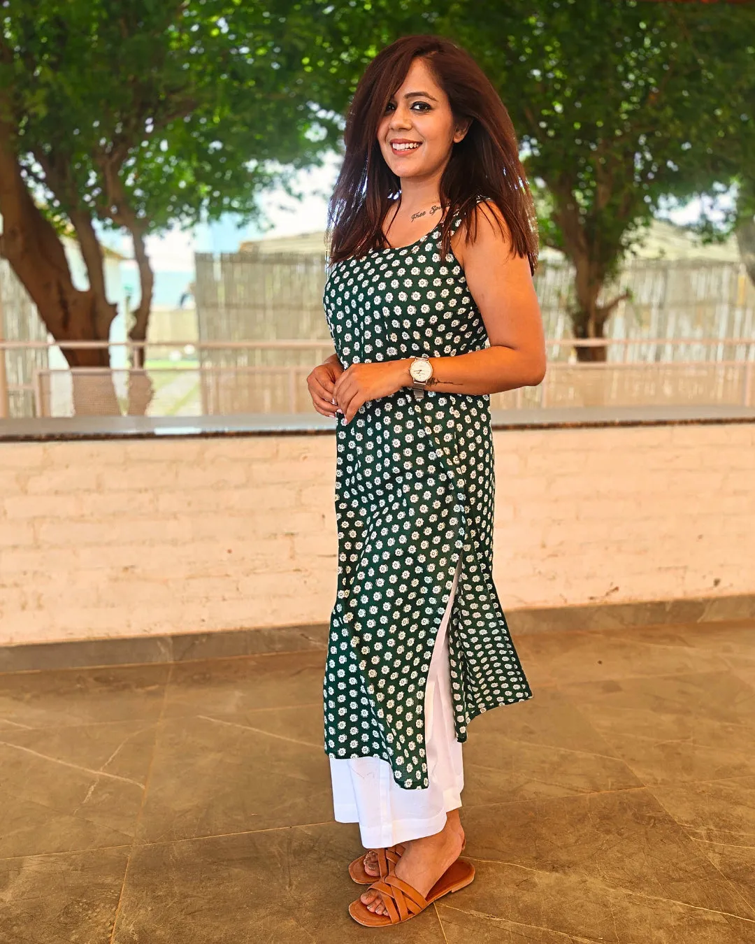 Green Sleeveless Square Neck Cotton Kurta