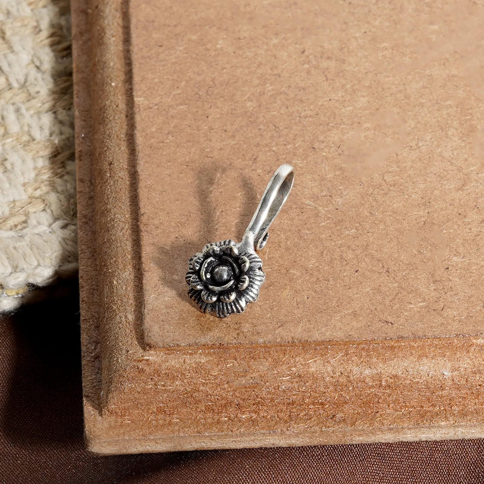 Gul Silver Oxidised Nose Pin