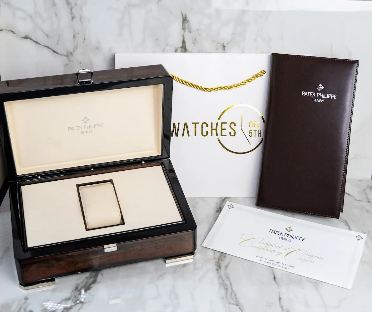 Patek Philippe Twenty~4 Automatic Gray Sunburst  Dial Ladies Watch (Ref # 7300/1200A-010)